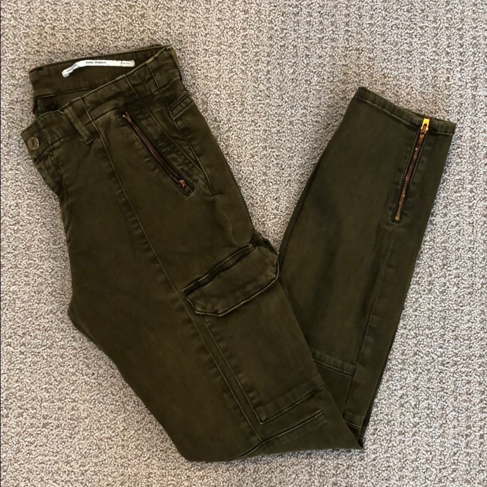 ZARA Midrise Cargo Pant